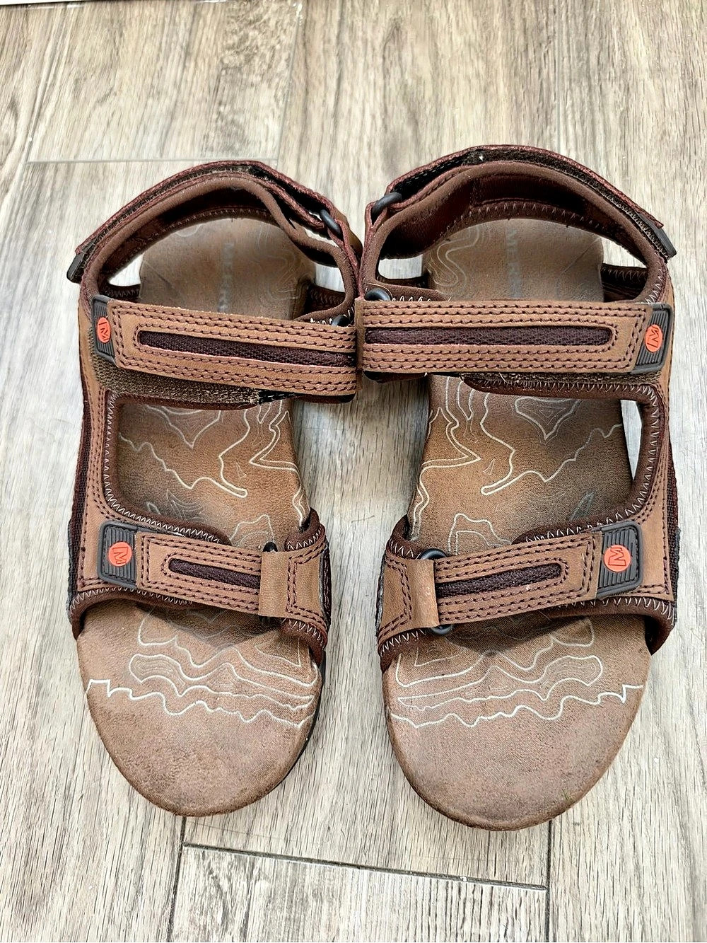 Merrell Sandspur Oak Men’s Leather Sandals – Size 10
